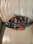 Rawlings PM140BT Baseball Softball Glove - Playmaker Series Rht. Fixed Price $24.49.