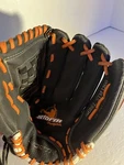 Worth Baseball Softball Glove Model Stm 1200 - Right Hand Thrower Inch. Fixed Price $9.87.