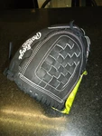 Rawlings Heart The Hide (hoh) PRO125SB-3B Fastpitch Softball Lh 12.5" $329.99. Fixed Price $269.99.