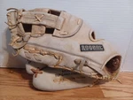 Regent Big Man 13 Leather Baseball Glove Lht 04980 Tan. Fixed Price $12.99.
