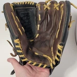 Rawlings Player Preferred P120 12" Baseball Glove Basket-web Brown Black Leather. Fixed Price $19.99.