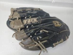 Louisville Slugger Tpx Rht Helix Series Model HX1200 12" Baseball Glove. Fixed Price $19.99.