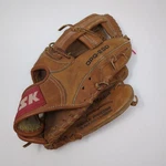 Ssk DPG-250 Sasaki Rht Size 10.5 Dimple Baseball Glove Mitt The Catching Machine. Fixed Price $24.99.