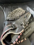 Mizuno Finch Black/pink Right Hand Throw Leather Glove Gpl 1203 Pre Owned. Fixed Price $24.95.