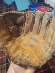 Vintave Rawlings GJF8 Bobby Knoop Fastback Baseball Glove. Fixed Price $20.00.
