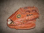 Wilson A2051 Leather Baseball Mitt Glove Rht Right Hand Throw 12" Softball. Fixed Price $25.00.