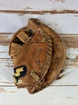Ssk MAX-22 Steerhide Baseball Catcher's Mitt Right Hand Throw Rht. Fixed Price $53.45.