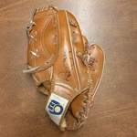 Robin Yount Pepsi 2526 Fielding Glove Milwaukee Brewers Logo Youth. Fixed Price $21.20.