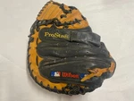 Wilson A1885 PS9 Pro Staff Toe Rht Catchers Mitt. Fixed Price $50.00.