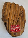 Rawlings Baseball Glove Rbg 10GS 13" Deep Well Pocket Oil Treated Leather. Fixed Price $25.00.