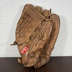 Rawlings SL130P Sandlot Model Right Hand Throw Baseball Glove. Fixed Price $40.45.
