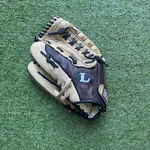 Louisville Slugger Dynasty 13" DY1301 Extra Bruise Padding Lht. Fixed Price $19.99.