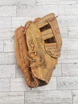 Macgregor MG55F Lht 13" Softbal Glove Brown Handcrafted Deep Grip Pocket. Fixed Price $14.99.