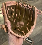 Franklin Baseball Hand Formed Pocket Series 4000-10 Field Masters Glove Right. Fixed Price $10.10.
