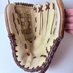 Louisville Slugger Tpx 1051H Baseball Glove 10.5 Genuine, Leather Hoss Series. Fixed Price $17.85.