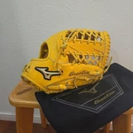 Mizuno Global Elite Ichiro Model Outfield Baseball Glove 1AJGH11207 New. Fixed Price $330.37.