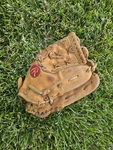 Vintage Baseball Glove Tom Seaver Rawlings Xfcb 17 Fastback. Fixed Price $30.00.