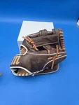 Marucci Krewe M-type KR434A 11.5 In. Baseball Glove Right Hand Throw -used. Fixed Price $45.00.