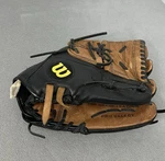 Wilson Baseball Glove A2476 12 1/2 Pro Select Rht Leather Dual Hinge Mlb Logo. Fixed Price $29.99.
