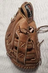 Htf Awesome Louisville Slugger KF3497 Steve Garvey Catcher Glove Euc. Fixed Price $44.44.