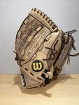 Wilson A440 12 Monster Web Fastpitch Softball Glove Right Hand Throw. Fixed Price $39.99.