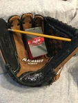 Rawling - Playmaker Series PM115BNF 11.5" Lht New B22. Fixed Price $22.95.