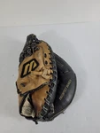 Mizuno Gxc 110 Youth Baseball Catchers Mitt Prospect Series Power Close Rht. Fixed Price $34.99.