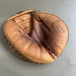 Vintage Wilson A2550 Model Sammy White Snap Action Catcher Baseball Glove Mitt. Fixed Price $29.99.