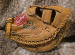 Rawlings RCM12SB 35 Unisex Super-size Glove Softball Catchers Mitt Rht Big Over. Fixed Price $75.00.