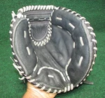 Louisville Slugger Zephyr Series Catchers Mitt ZR-14 Bk Very Good Condition Rht. Fixed Price $38.00.