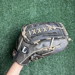 Louisville Slugger Dynasty Series DYN1300 13" Black Baseball Glove Mitt Rht Used. Fixed Price $29.99.