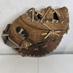 Tps Louisville Right Handed Thrower Glove. Catalyst Series Acatfb. Fixed Price $30.00.