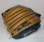 Macgregor 10.5 Teeball Glove Right Hand Bbfgtbxx Rht. Fixed Price $15.30.