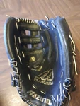 Mizuno MZ130S Professional Franchise Baseball Softball Glove Rht Black Read. Fixed Price $19.95.