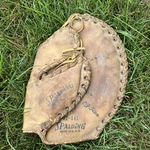 Spalding 1960S Leather Baseball Glove 42-447 Trapper Model Rht Decor. Fixed Price $24.65.