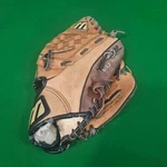 Mizuno Mpr 101P 10IN Baseball Glove Mitt Rht. Fixed Price $13.95.