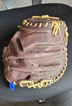 Mizuno GXC-90B2 33.5" Pro Scoop Baseball Catchers Mitt Glove Right Hand Throw. Fixed Price $86.88.