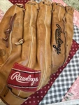 Rawlings Bernie Williams RTD51 13.5 Baseball Softball Glove Right Hand Throw. Fixed Price $39.99.