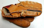 Rawlings RBG118 Robin Yount Baseball Lh Glove,r Hand Thrower Leather. Fixed Price $20.25.