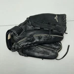 Mizuno Prime GMVP-1250SFD1 12.5 Baseball Glove Right Hand Throw. Fixed Price $35.00.