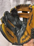 Macgregor Baseball Glove Lht 10. 5" Youth Bbfgtbrx Deep Grip Pocket Great Shape. Fixed Price $19.99.