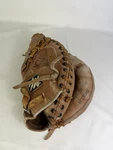 2010 Era Macgregor MCCM100X 33 Rht Catchers Mitt Deep Pocket Scoop Toe Arc. Fixed Price $24.99.