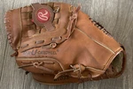 Rawlings RTD33 Larry Walker Fully Broken 11.5 Baseball Glove Left Handthrow. Fixed Price $29.00.