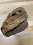 Rawlings RBG88 Fernando Valenzuela Youth Baseball Glove Right Hand Thrower BOX51. Fixed Price $12.74.
