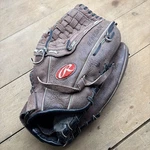 Rawlings Renegade RS130 13" Leather Right Hand Throw Softball Baseball Glove Mit. Fixed Price $15.00.