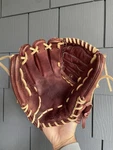 Rawlings Heart Of The Hide PRO205-9SHFS 11.75 Lht Baseball Glove. Fixed Price $195.00.