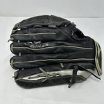 Mizuno Gpm 1304 13" Rht Baseball Glove. Fixed Price $22.12.