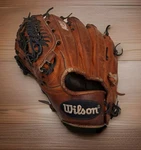Wilson 1787 D33 Pro Stock Select Leather Infield 11.75" Mlb Glove Fair Condition. Fixed Price $180.00.