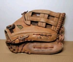 Mizuno 12" Leather Baseball Glove GOC-7 World Win Professional Model Rht Rare!. Fixed Price $134.95.