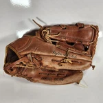 Dudley Softball Glove D400 Model Steer Hide Snap Flex Goes On Left Hand. Fixed Price $15.70.